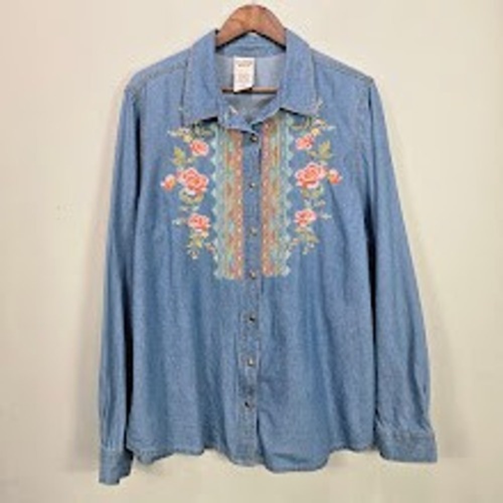 Scandia Woods Shirt Top Womens Blue Denim Floral Embroidered Button Down Western